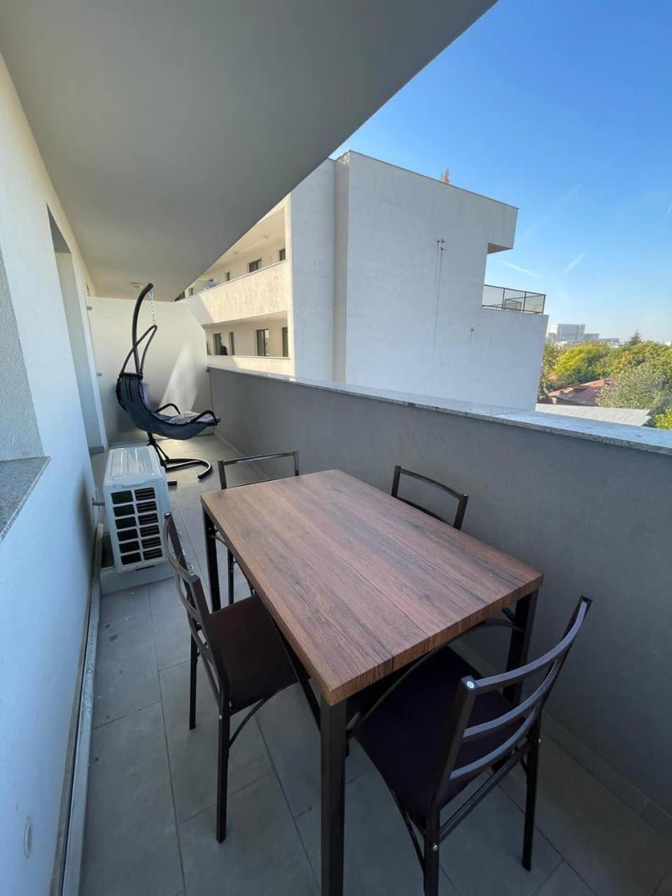 Carol New Building With Balcony Apartment Bucureşti Exterior foto