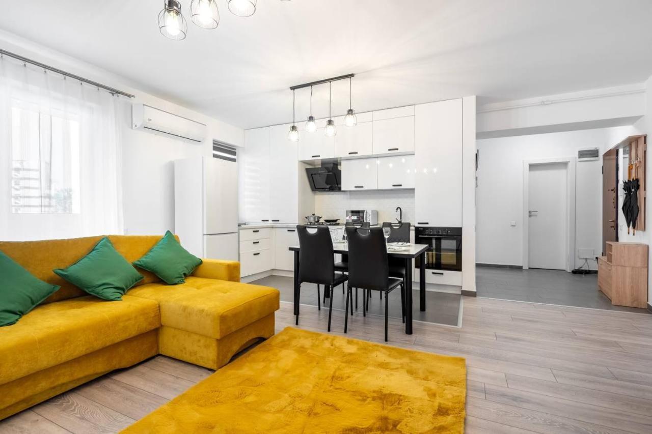 Carol New Building With Balcony Apartment Bucureşti Exterior foto